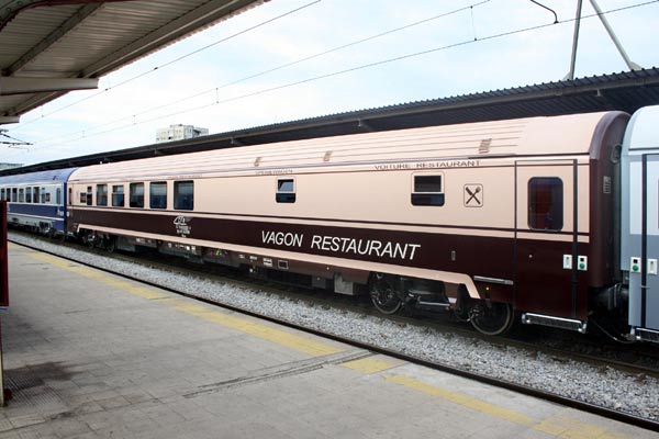 AVA200 AED dining car