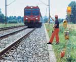 eBUe2000 level crossing with Swiss reliability.