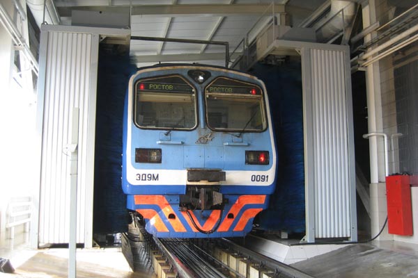 Modular train wash systems